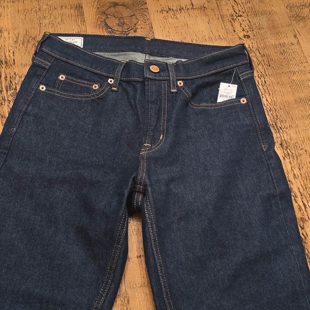 GAP Women's Dark Indigo Straight Jeans